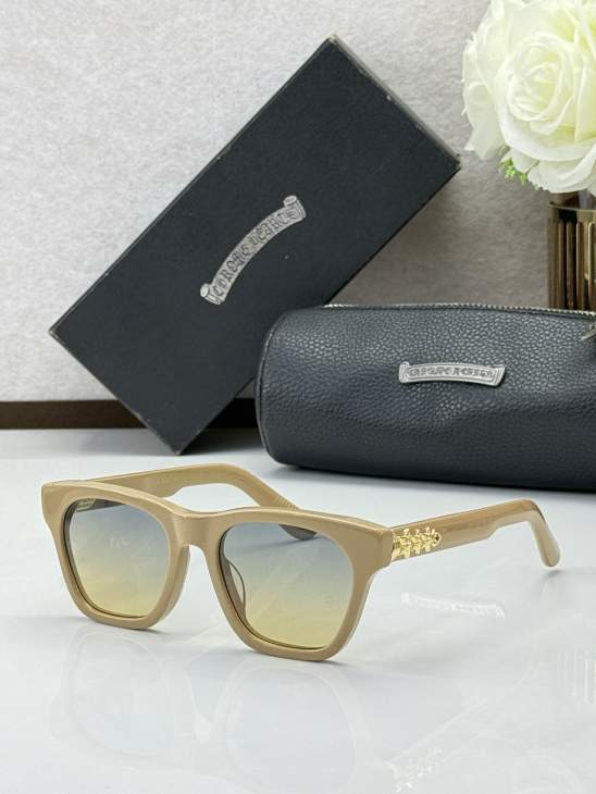 Picture of Chrome Hearts Sunglasses _SKUfw77797067fw